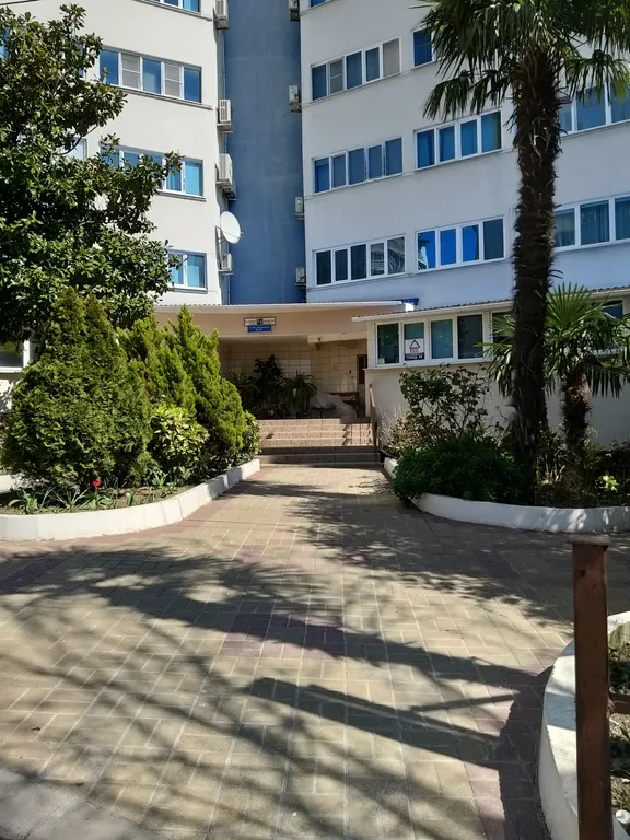 Квартира 2-комнатная Квартира — Сочи