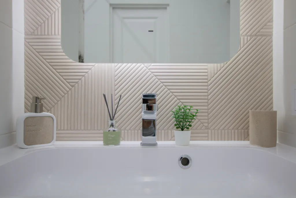 Студия в сердце города с видом на жд вокзал