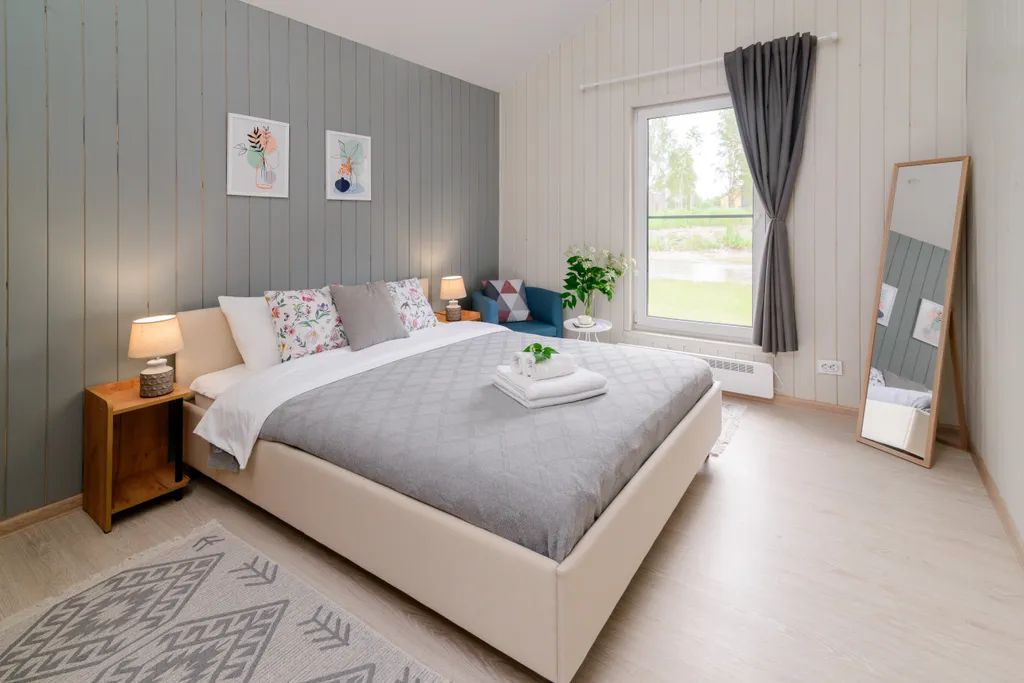 Дом с патио зоной на террасе