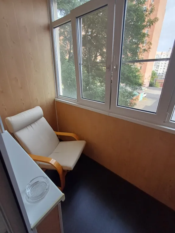 Однокомнатная квартира рядом с Ледовым Дворцом и Бассейном — аренда посуточно в Таганрог