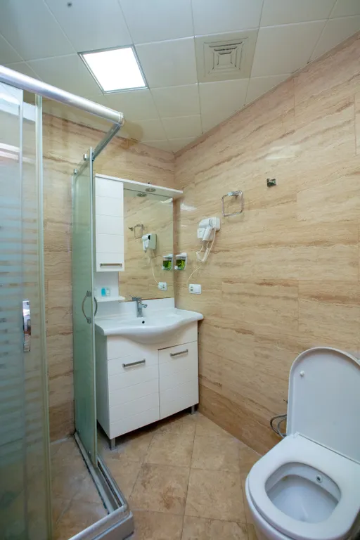 Уютные апартаменты Hatefi 2+1 в центре Старого города Баку