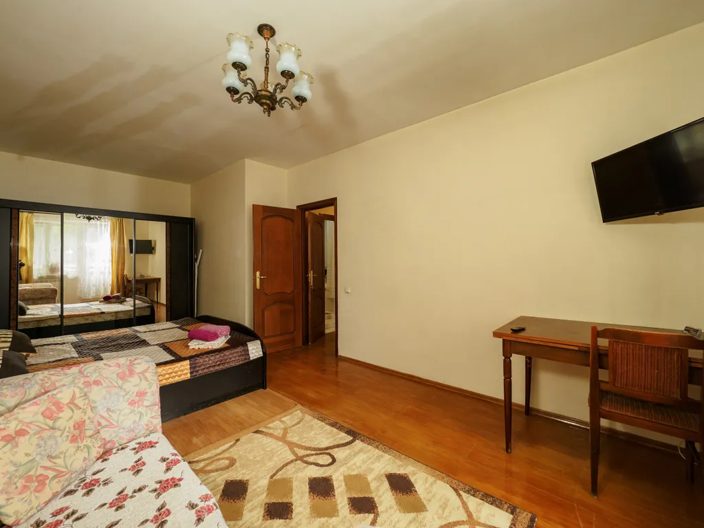 Огромная квартира в центре