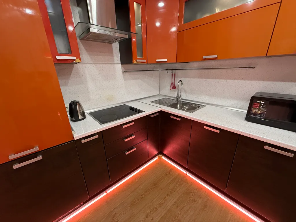 Тут хорошо на Щорса