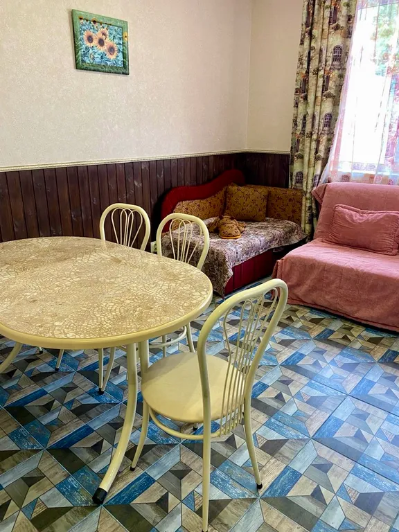 Апартаменты с отдельным двориком