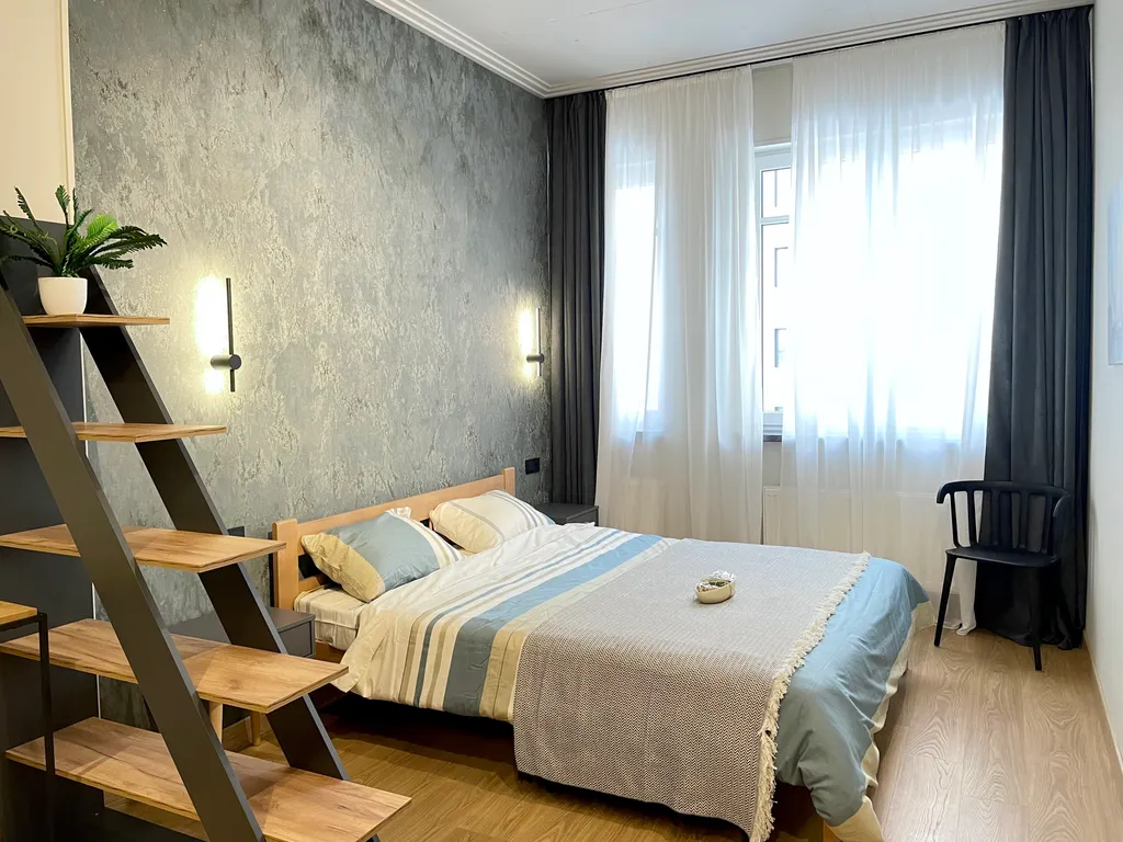 Квартира с отдельной спальней, ЖК Рыбная Деревня, с видом на реку