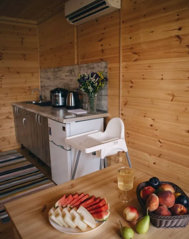 Эко домик с кухней и верандой