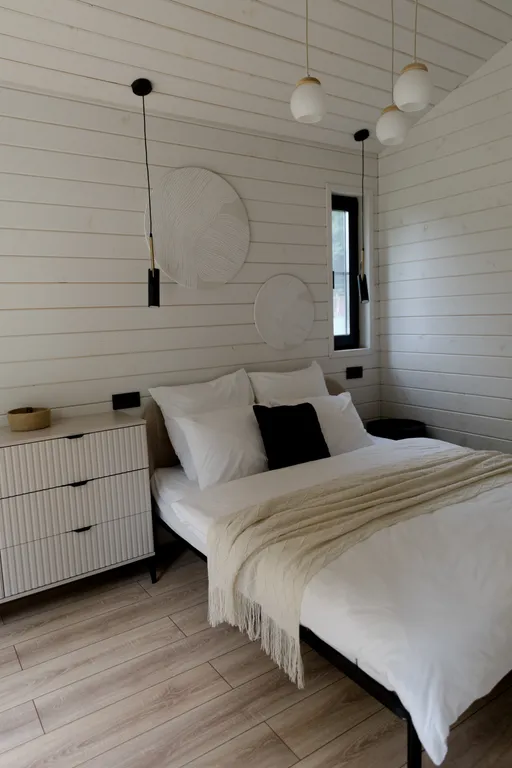 Современный дом в лесу