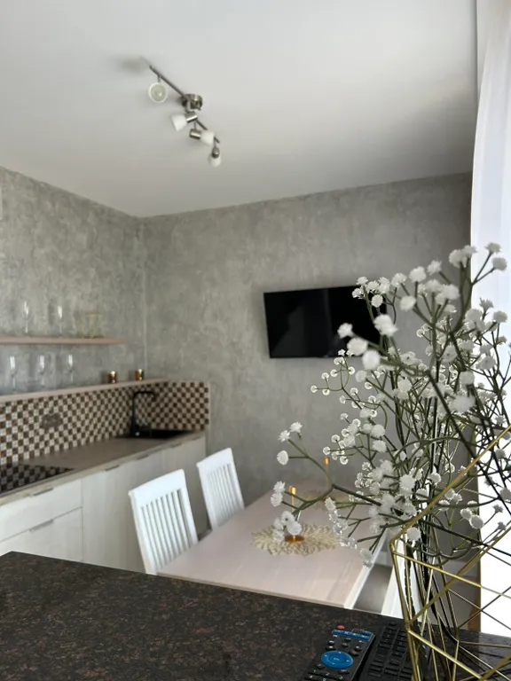 Прекрасная квартира,через дорогу пляж