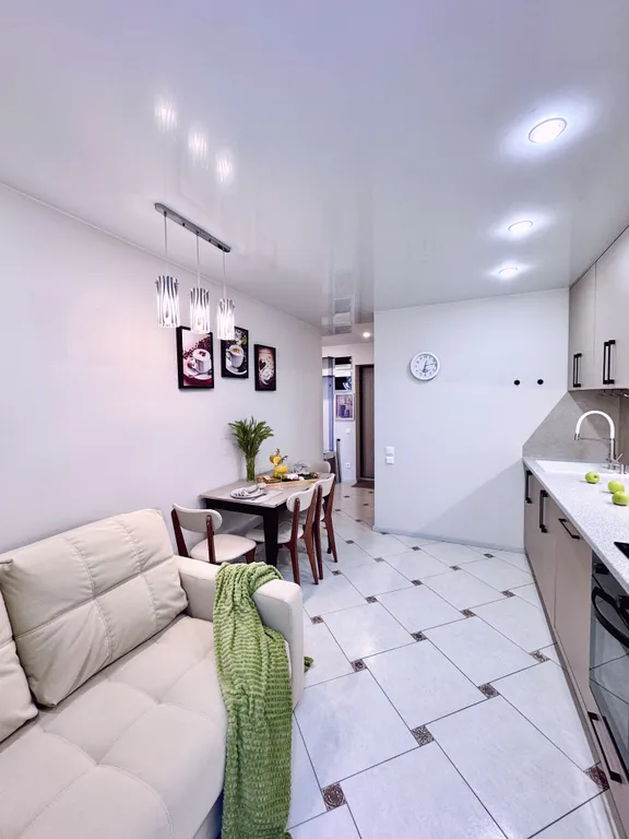 Квартира Квартира в ЖК Бизнес класса с бассейном, парковой и в 3 минутах от моря — Адлер