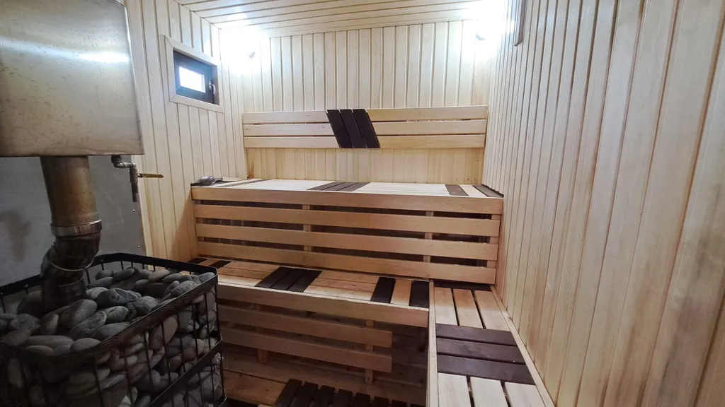 Весенний отдых в Астрахани у реки