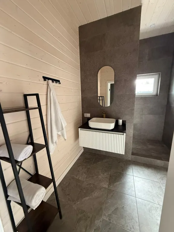 Просторный дом в камерном поселке