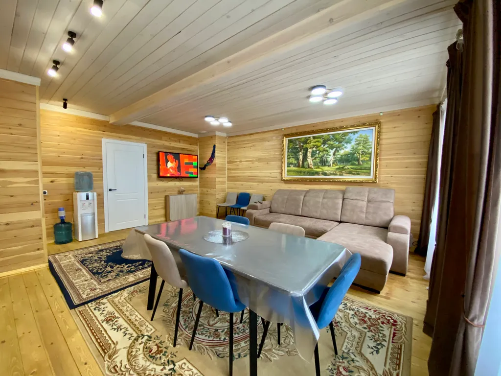 Уютный коттедж с видом на озеро Байкал