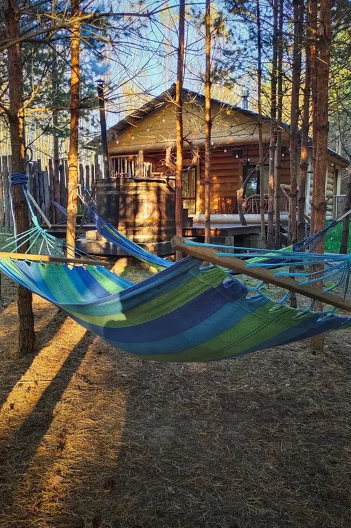 Гостевой домик A-frame в сосновом лесу