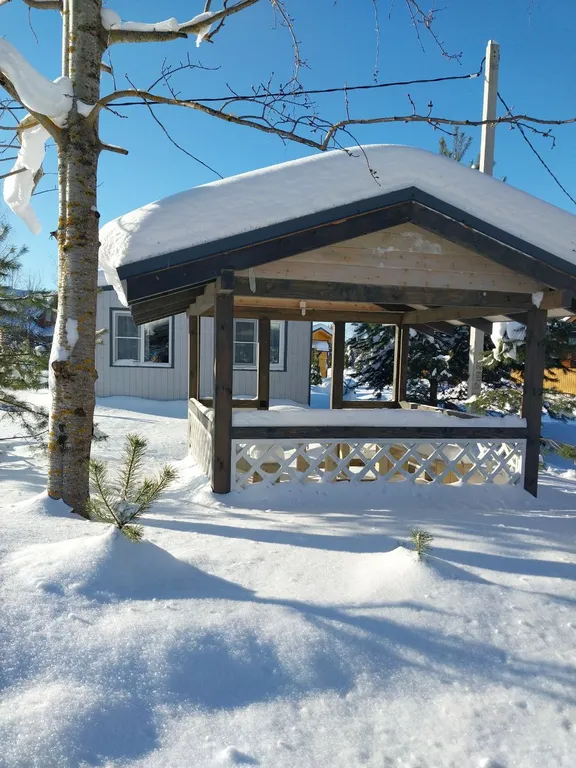 Современный дом с удобствами 1 линия озеро Селигер