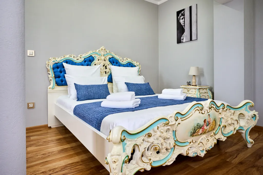 6-комнатный Дом