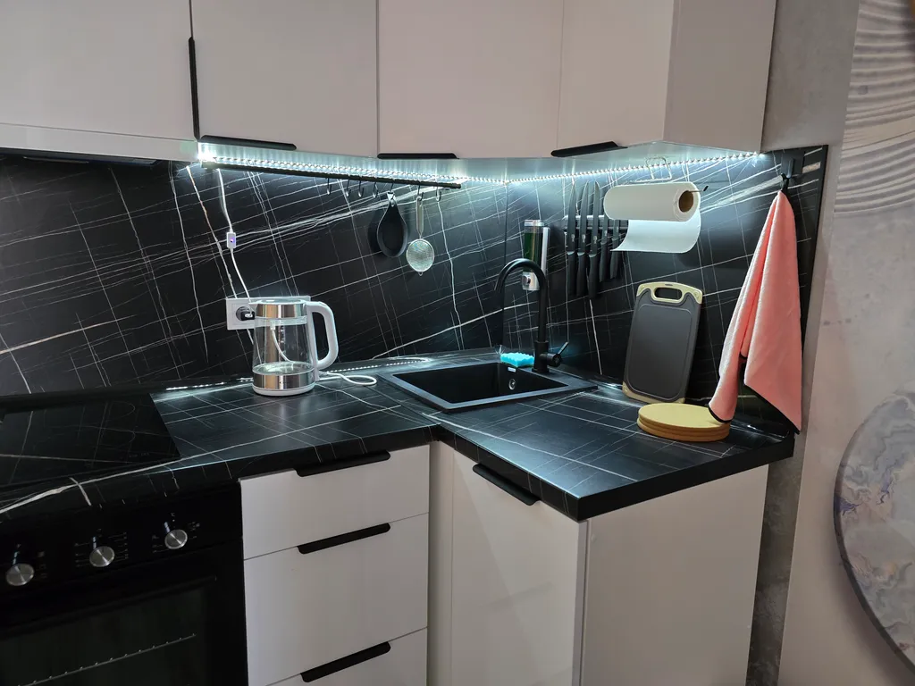 Уютная студия с дизайнерским ремонтом