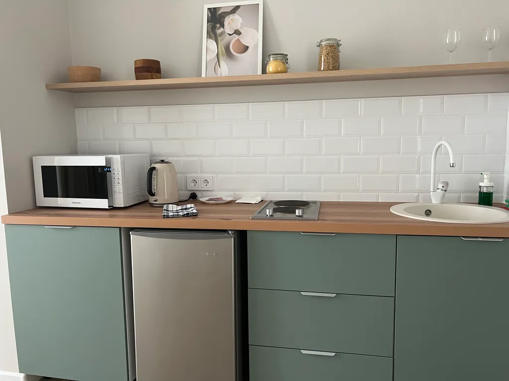 Современная квартира с кондиционером в центре города