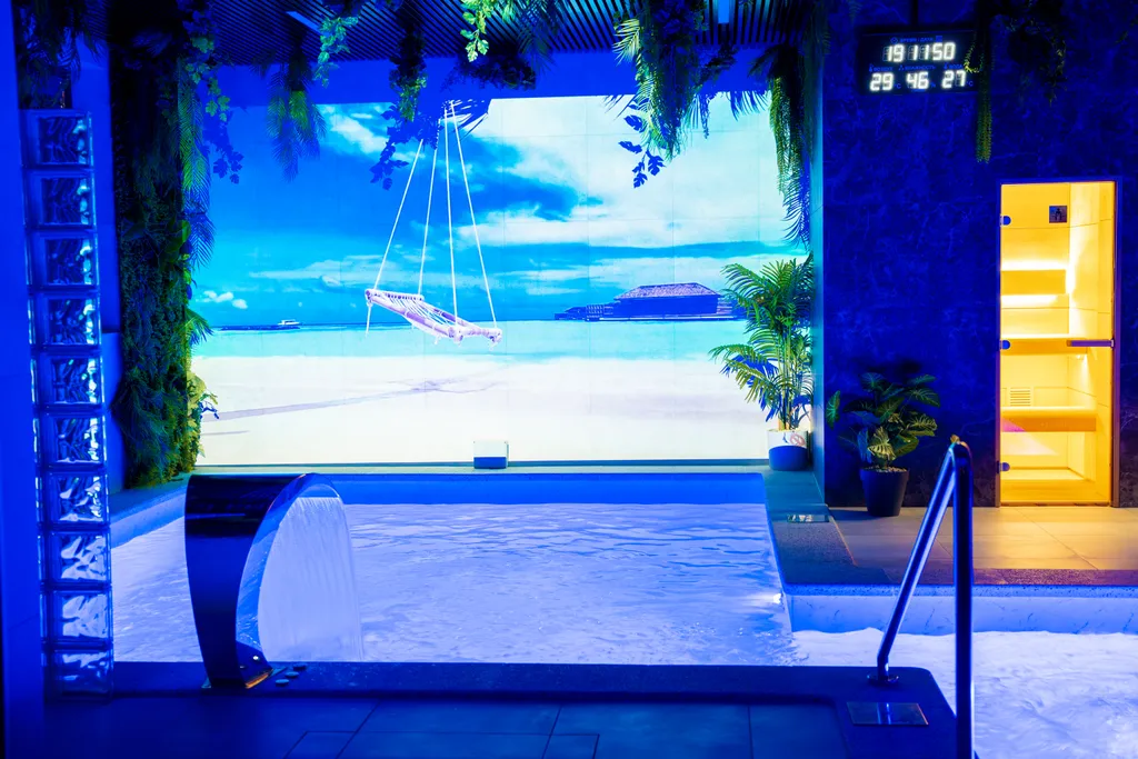 Уникальная локация в таунхаусе со spa-комплексом и бассейном