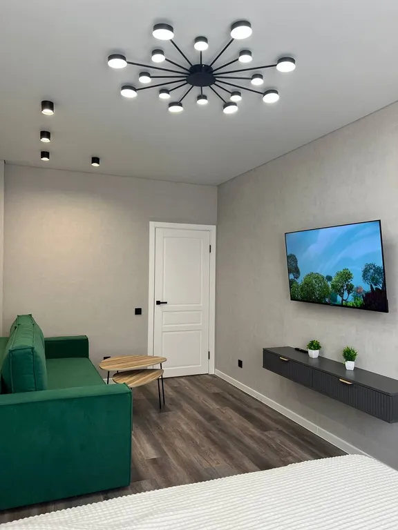 Квартира в центре с дизайнерским ремонтом и панорамным видом на город