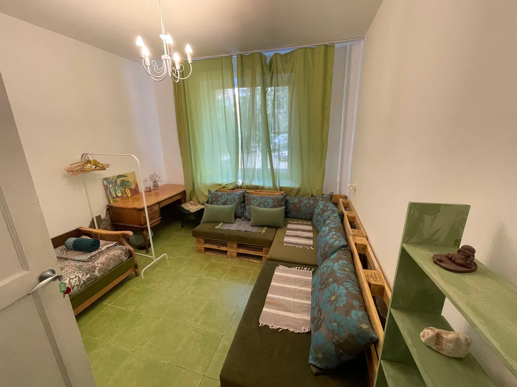 Большая 4-х комнатная уютная квартира в центре на набережной — аренда посуточно в Волгоград