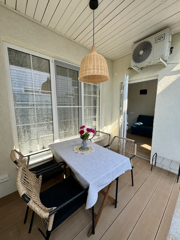 Коттедж Дом с террасой в центре Анапы — Анапа