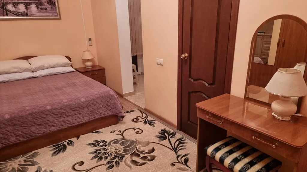 Квартира 2-комнатная Квартира — Адлер