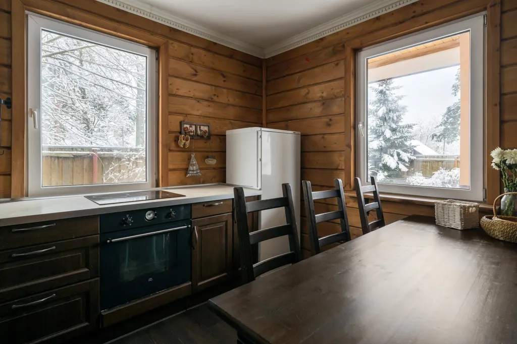 Дом с 4 спальнями, баня в доме, Ж/Д Петееярви