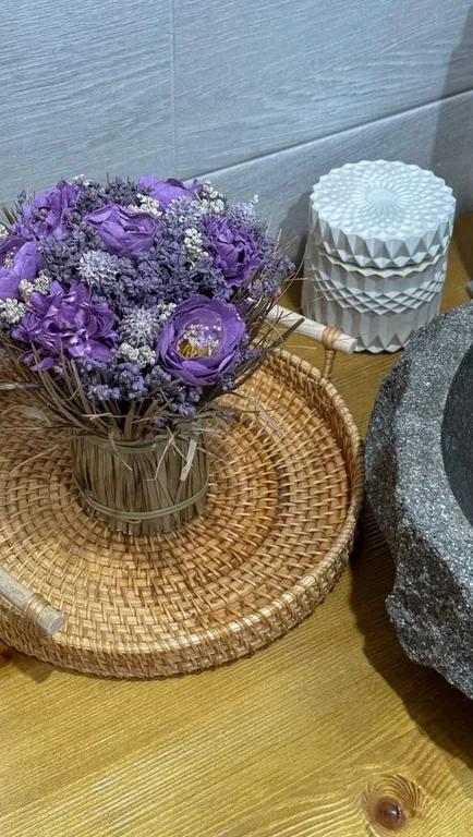 Новый двухэтажный дом в заповедной лесной зоне