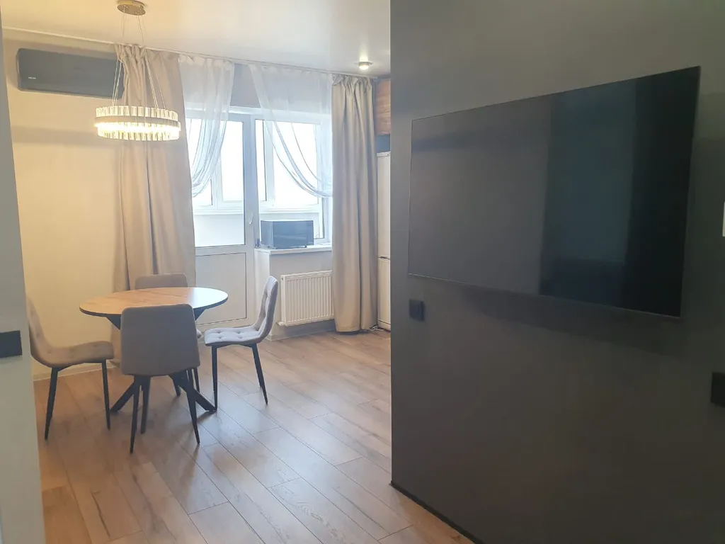 Уютная новая квартира студия