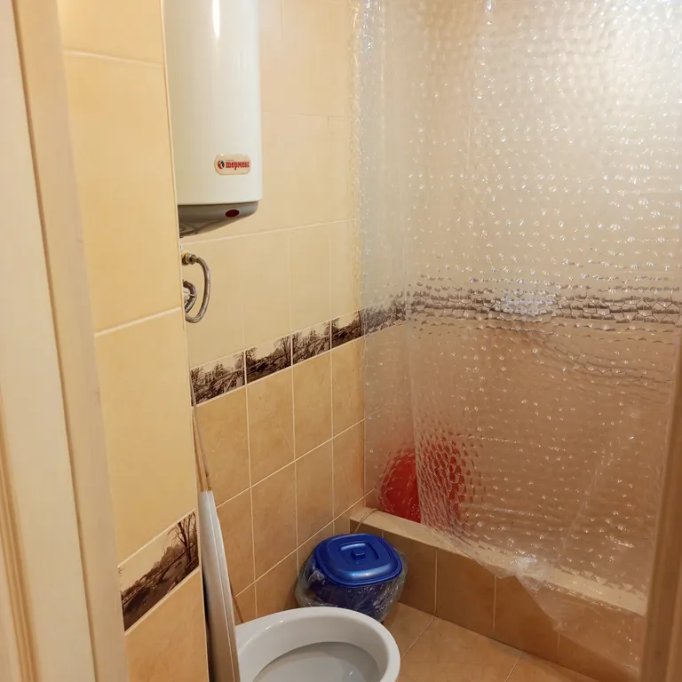 Уютный номер в коттедже в самом центре города.