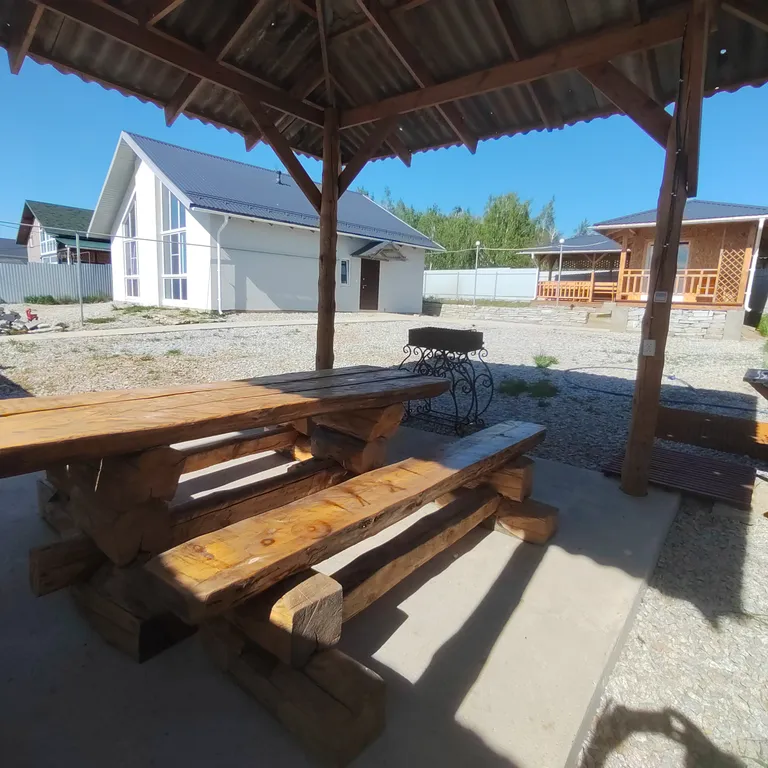 Дом у озера