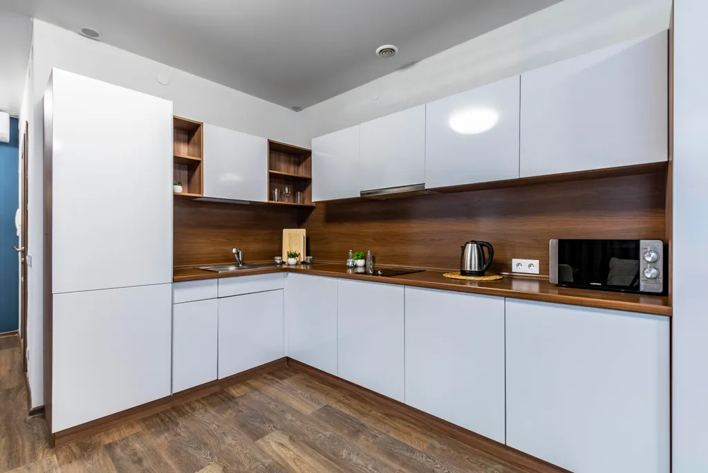 Угловой просторный апартамент