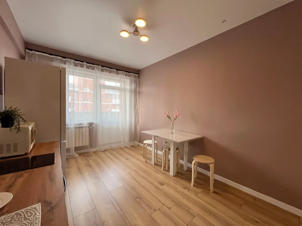 Теплая 2-я квартира на остановке Боевая без оплаты за финальную уборку