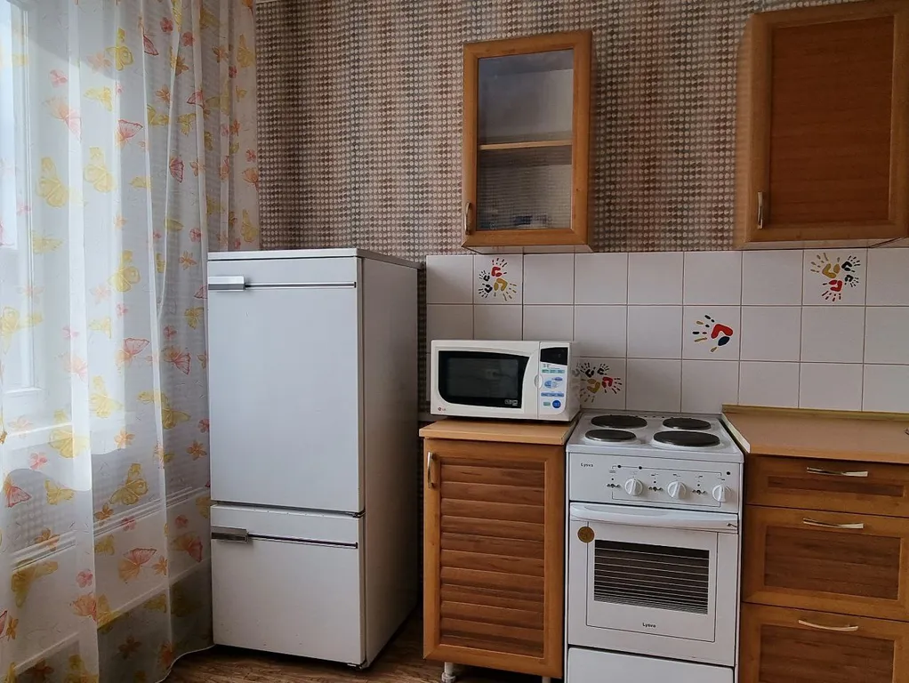 Квартира Однокомнатная квартира в 1 километре от ТРЦ Планета — Красноярск