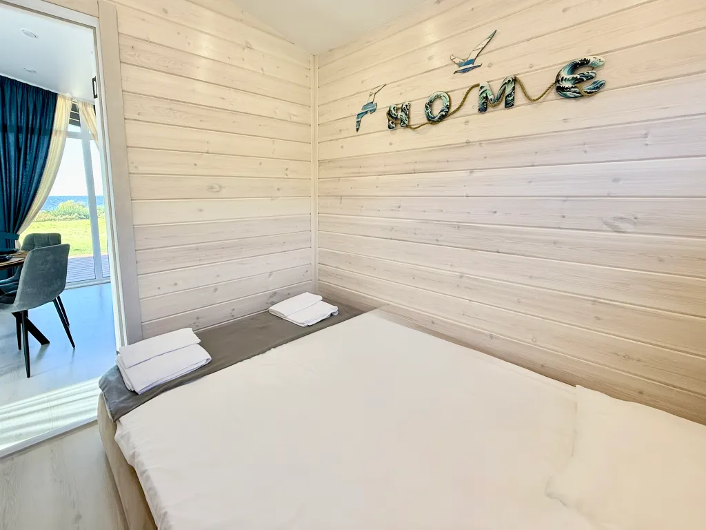 Home with pool-дом на берегу Рыбинского водохранилища