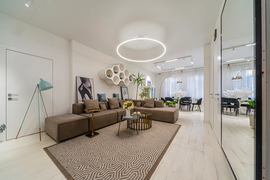 Квартира Белоснежные апартаменты в центре на набережной Невы — Санкт-Петербург