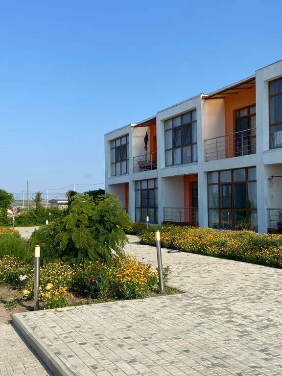 Уютные апартаменты с бассейном на берегу моря