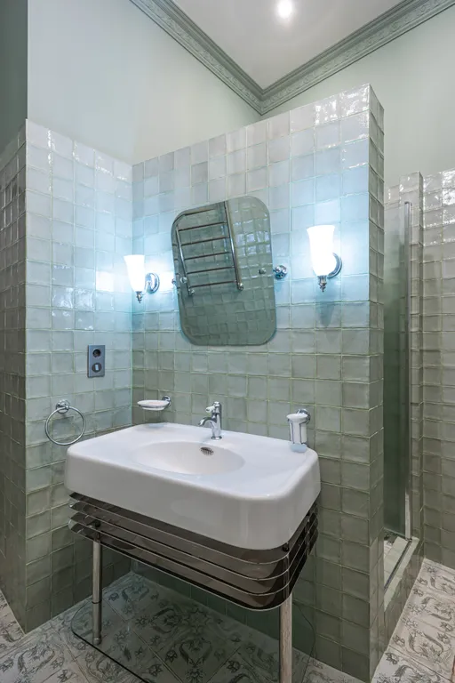 Новая квартира с дизайнерский ремонтом