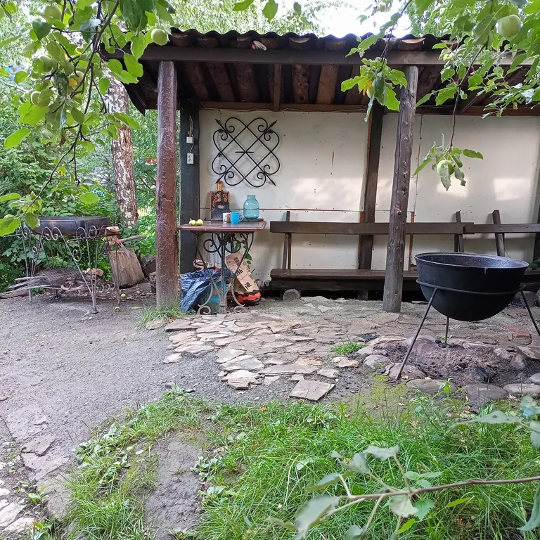 Дом у подножия Таганая