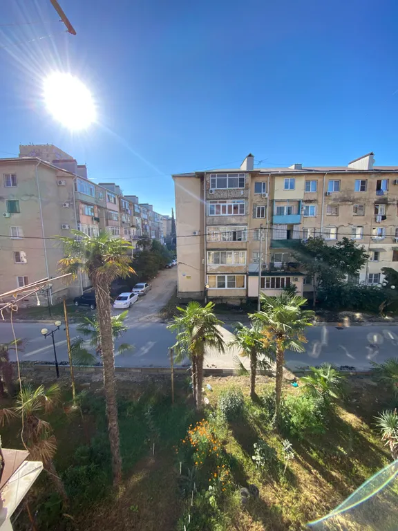 Квартира 2-комнатная квартира в центре в 5 минутах от моря — Гагра