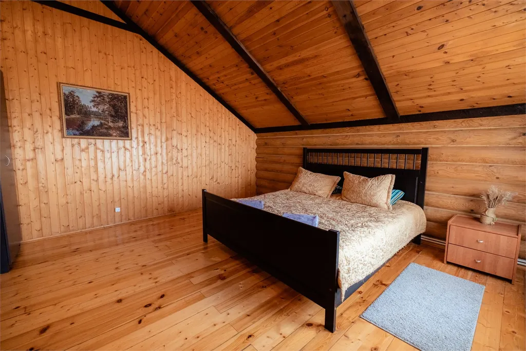 9-комнатный Дом