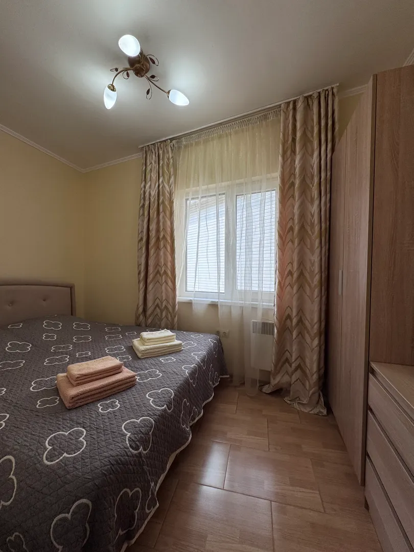 Спальная комната: кровать 160»200
