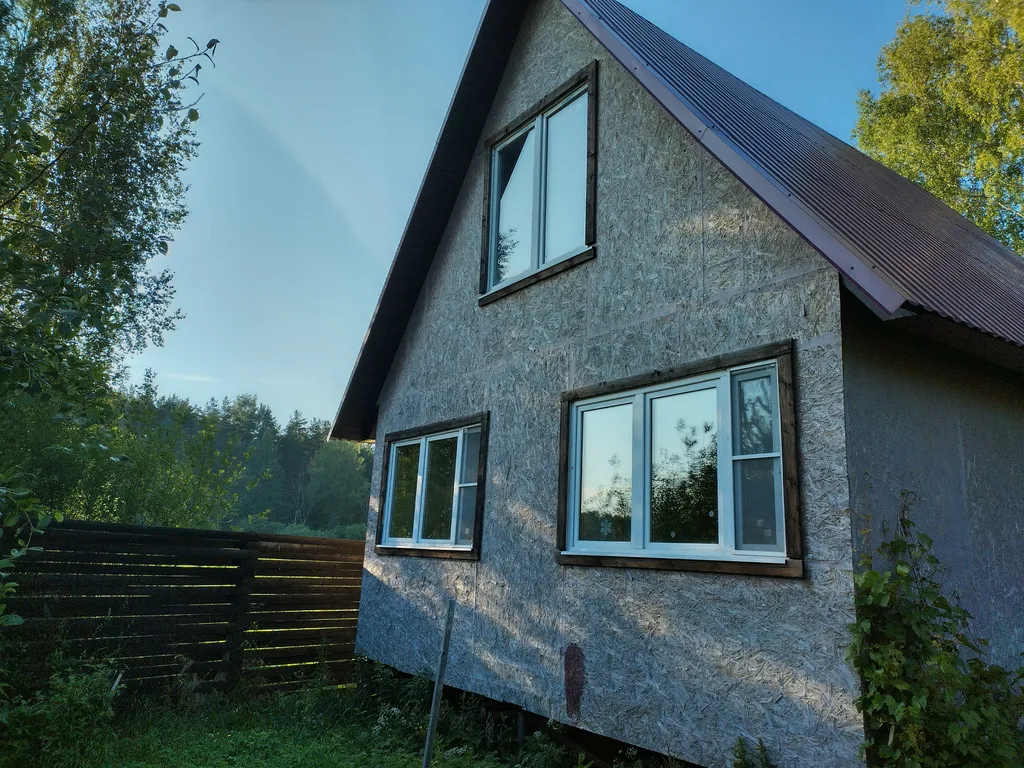 Дом на берегу Вышневолоцкого водохранилища