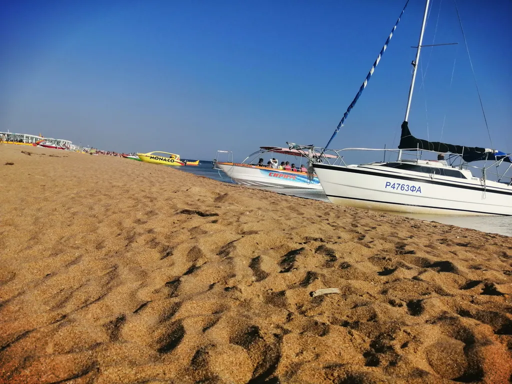 Двухкомнатные апартаменты с собственной террасой и кухней