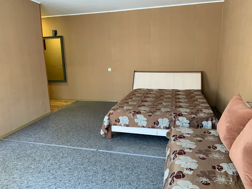 Квартира Однокомнатная квартира у Парка имени Гагарина — Красноярск