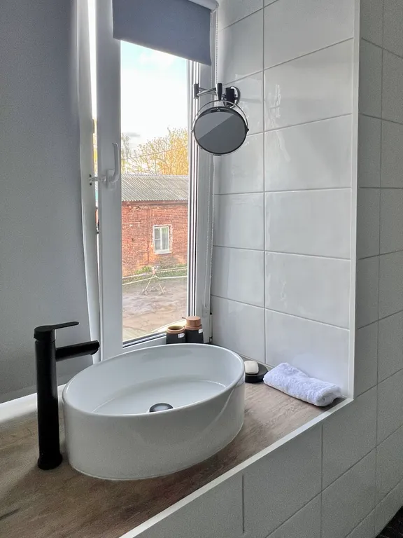 Современная студия в доме с историей