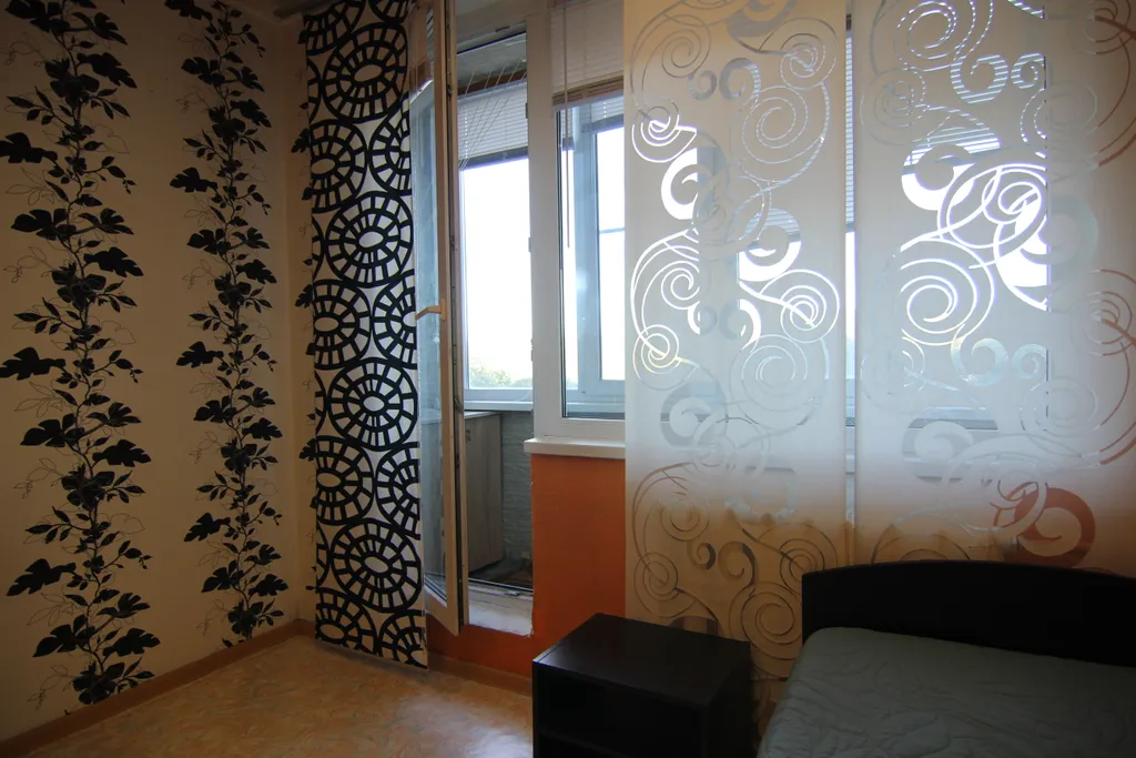 Трёхкомнатная квартира класса стандарт в спальном районе города