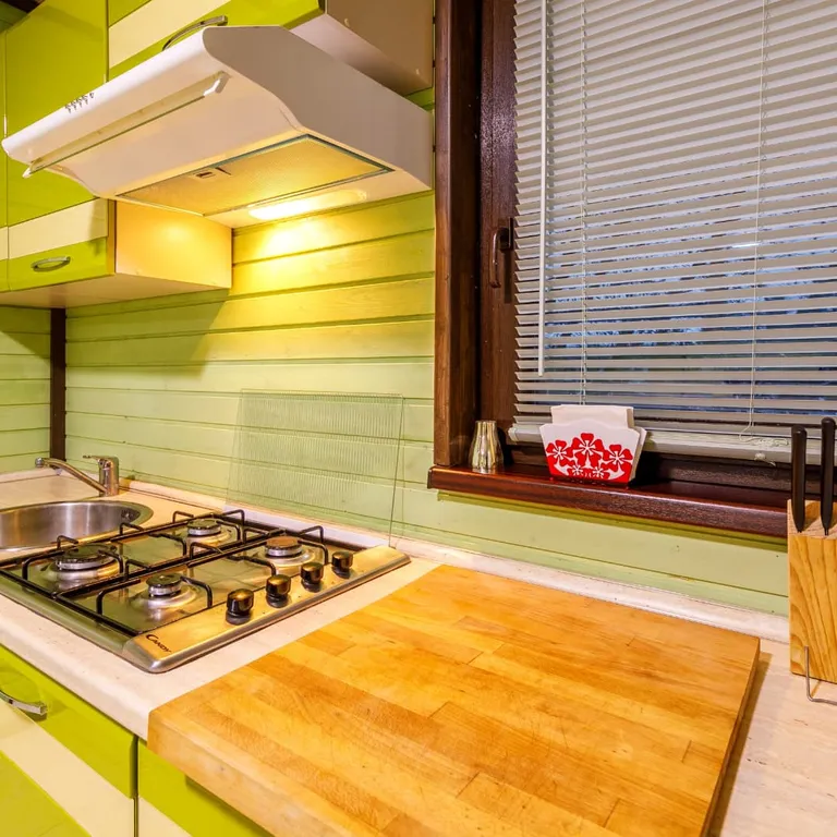 Теплый дом Игора рядом