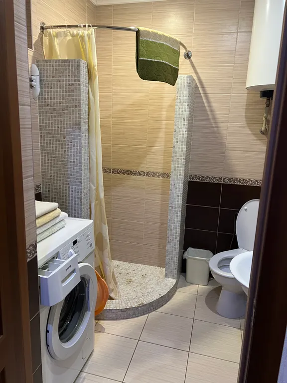 Дом с отдельным двориком