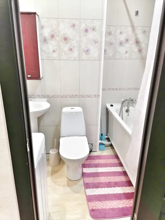 Уютная студия рядом с ТРЦ Аура, ЖД вокзалом, Аэопортом